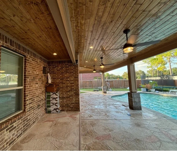 about Soluna Outdoor Living 1